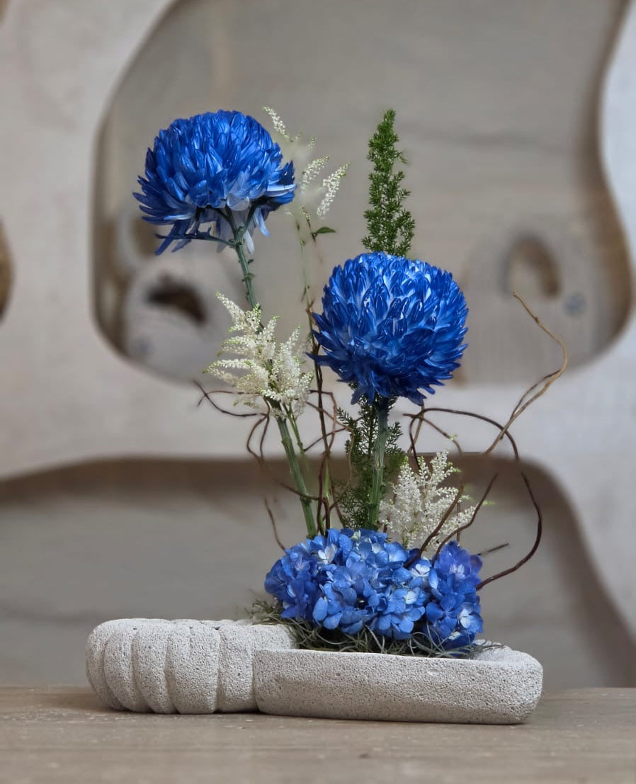 Blu Elegante